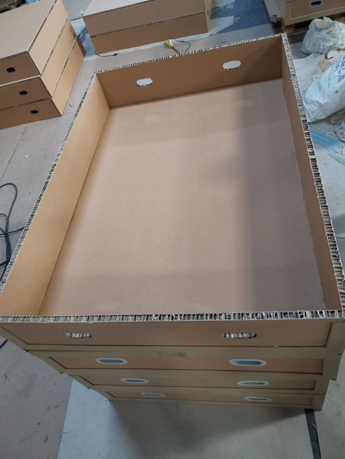 500套包装家具品的蜂窝纸箱,推荐这款东莞厂家定制的10mm厚度产品